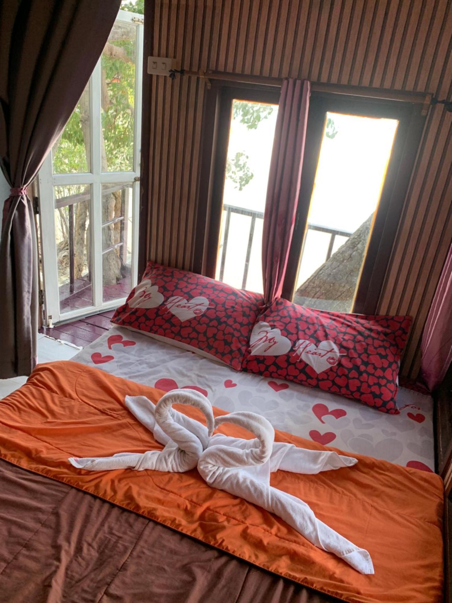 ลุงดำฮัทบีช Hotel Koh Samet Ngoại thất bức ảnh